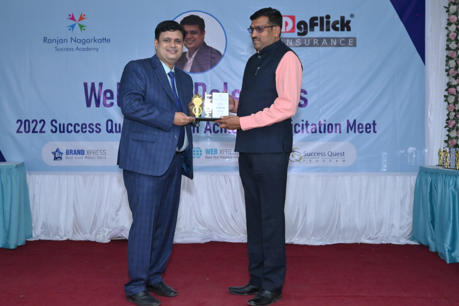 Honoured by Mr. Ranjan Nagarkatte, an international financial coach, for achieving MDRT 2023.